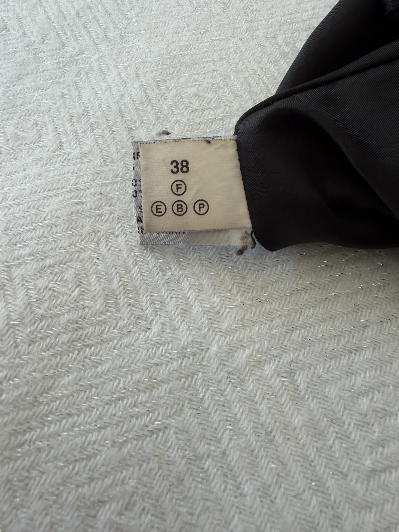 Calça couro preta de couro de porco veludo genuíno Édéis tamanho 36 – photo 7